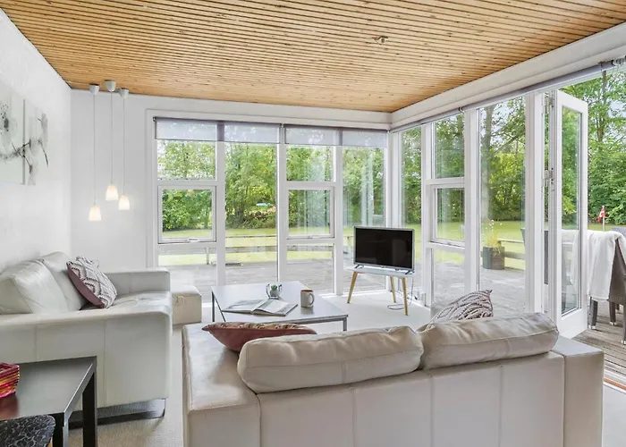 Vakantiehuis 3 Bedroom Cozy In Juelsminde