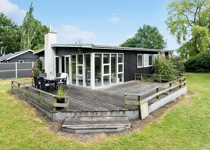 3 Bedroom Cozy In Juelsminde * Sonderby (Midtjylland)